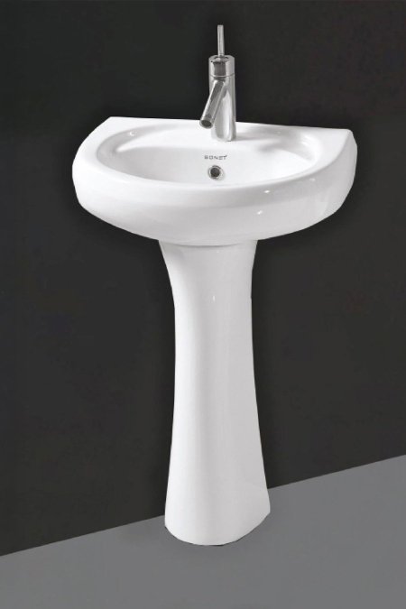 مغسل سيراميك مع عمود – تصميم انسيابي عصري